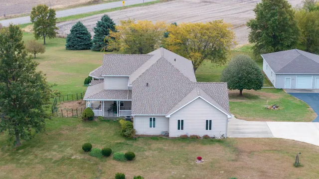 $475,500 | 28953 Knob Hill Court, Rock Falls, IL 61071