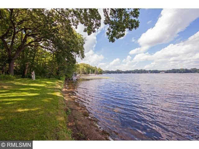 1299 Josephine Road Roseville, MN 55113 - Photo 15 of 18 Gallery Image 15