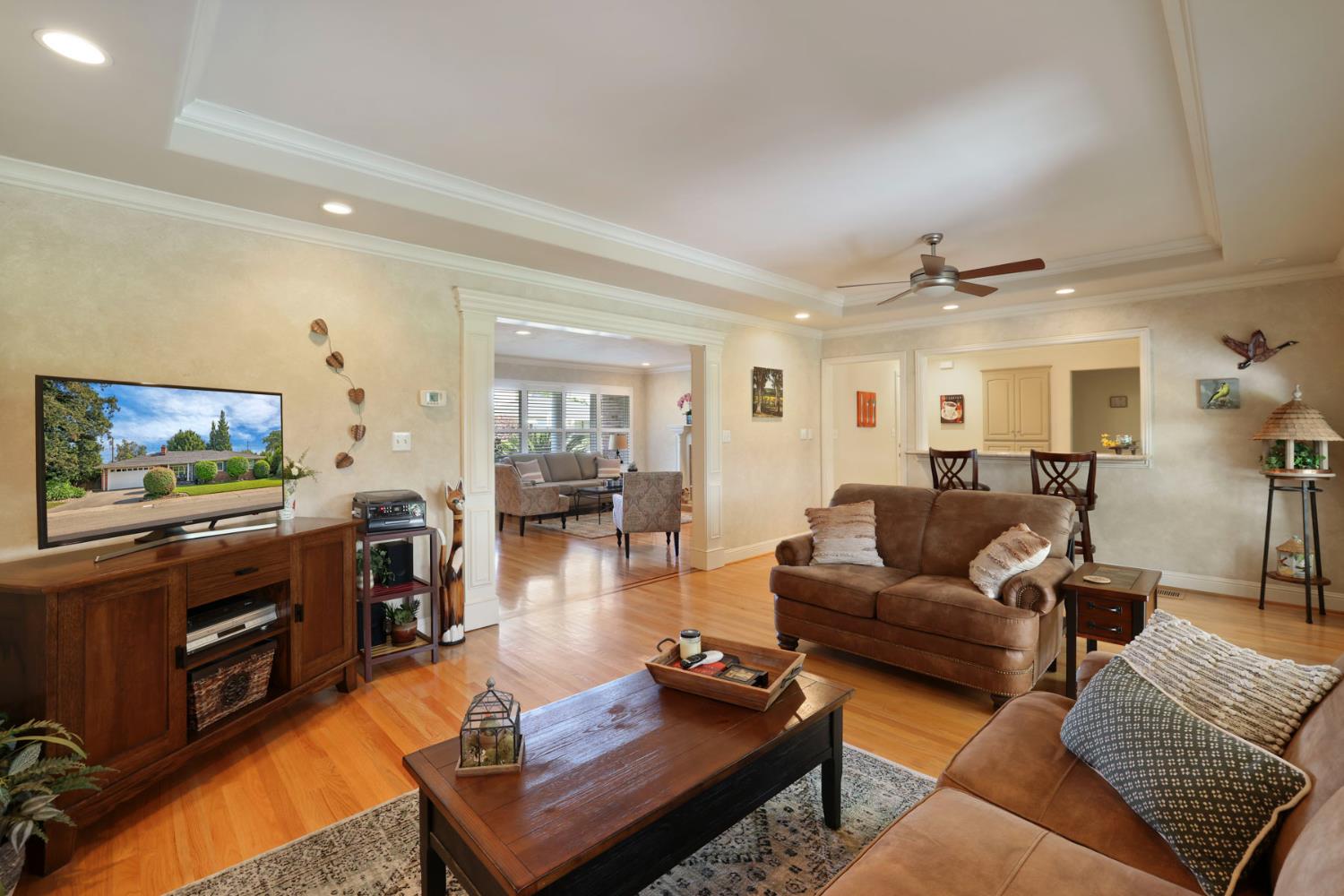 704 Rimby Avenue Lodi, CA 95240 - Photo 6 of 41