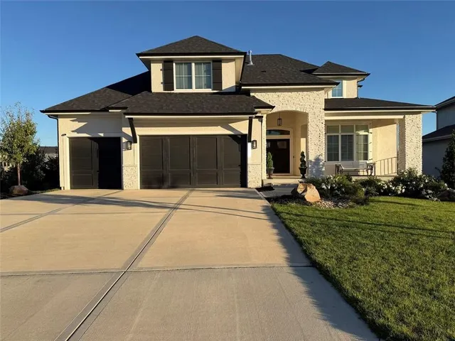 $1,300,000 | 11521 South Mize Road, Olathe, KS 66061