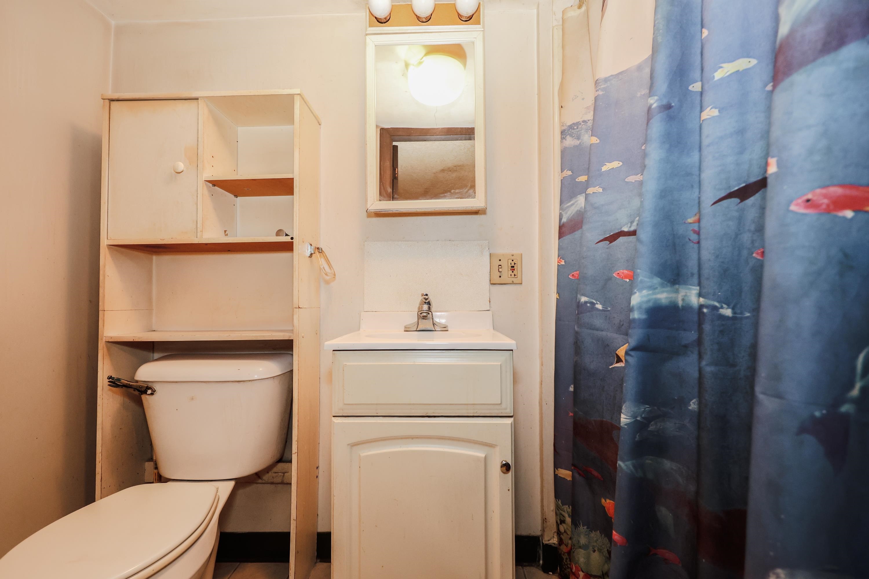 833 Mammoth Road Manchester, NH 03104 - Photo 18 of 40