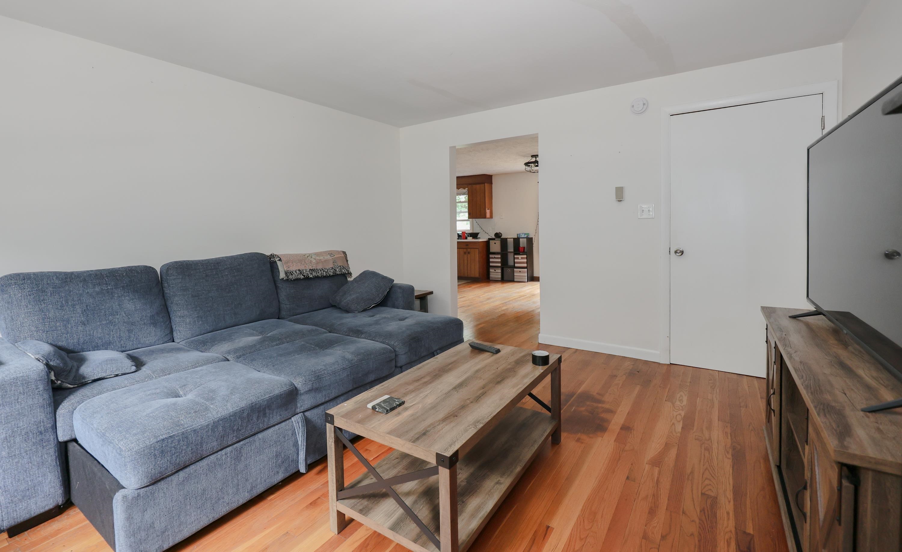 833 Mammoth Road Manchester, NH 03104 - Photo 21 of 40