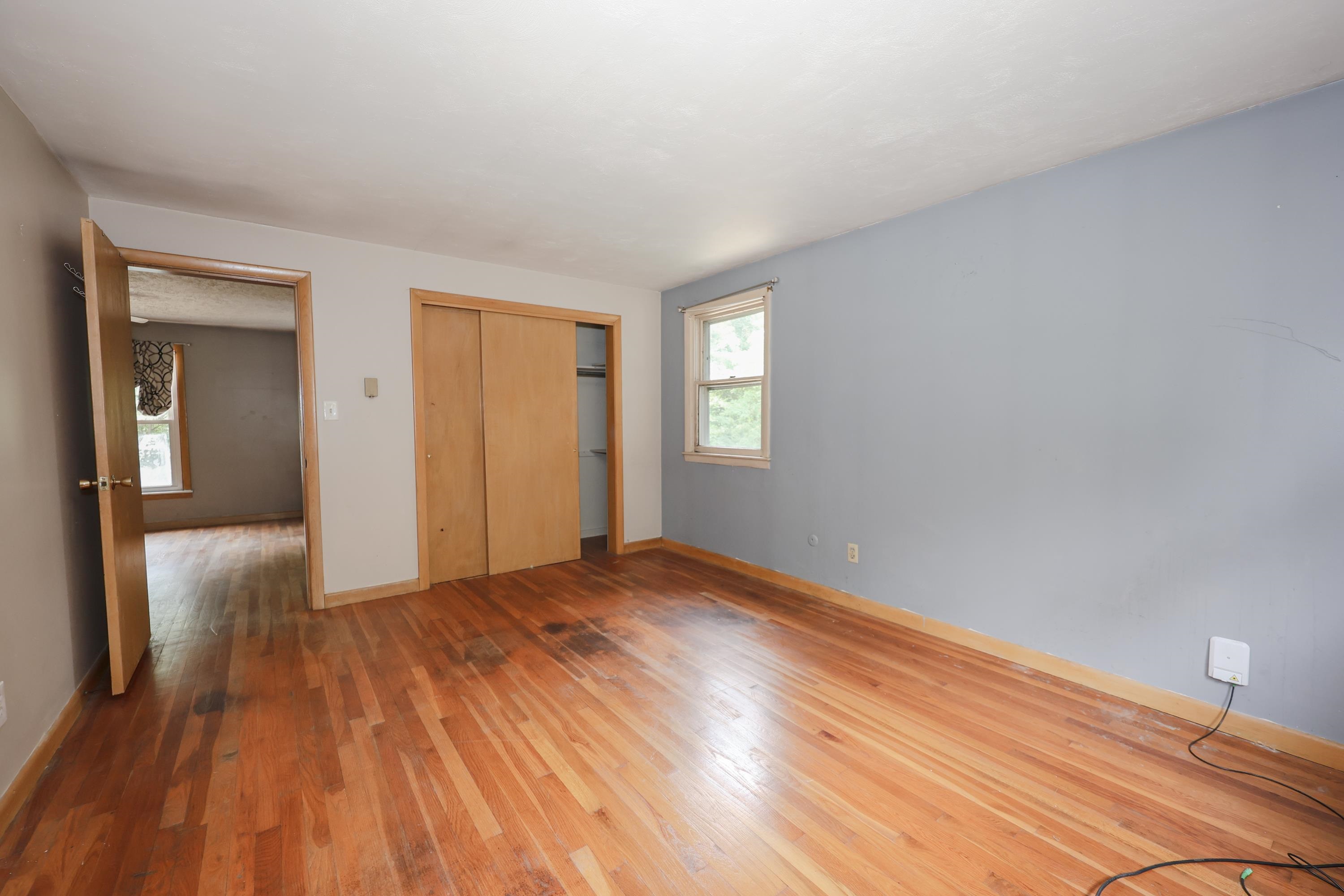 833 Mammoth Road Manchester, NH 03104 - Photo 31 of 40