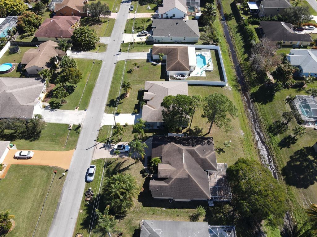 337 Southeast Fisk Road Port St. Lucie, FL 34984 - Photo 32 of 32 b131ecd7-4677-4732-acac-6bb478ad44b1