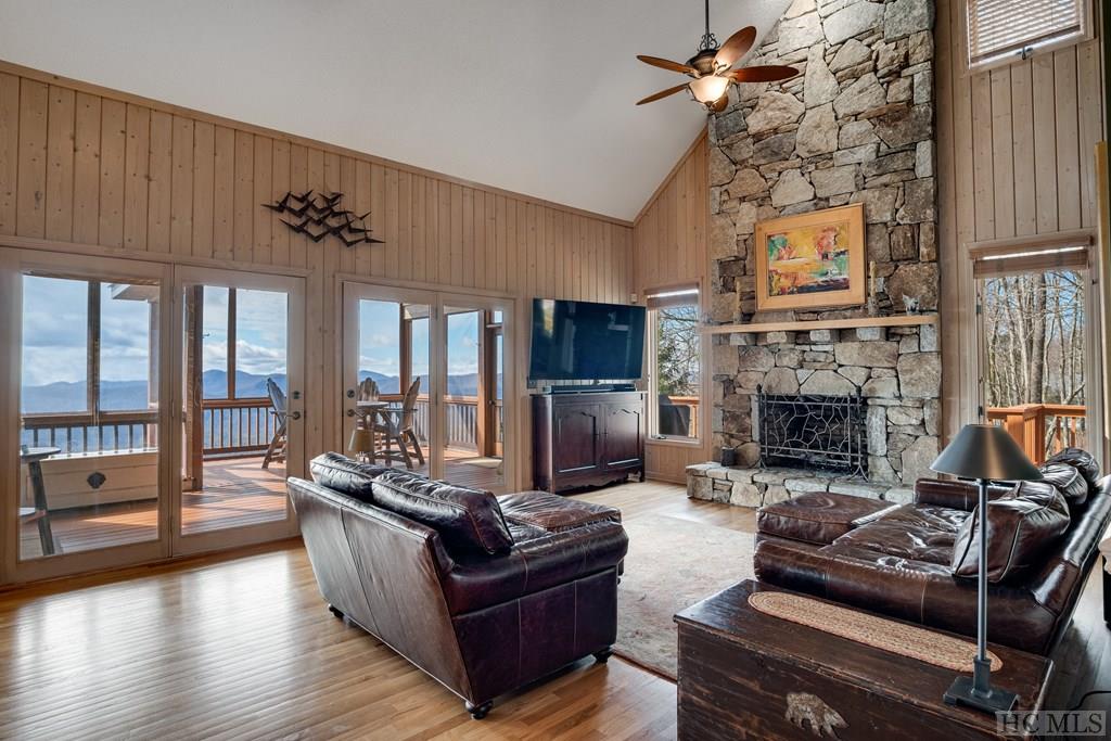 169 Foggy Ridge Road Sapphire, NC 28774 - Photo 3 of 59 Gallery Image 3