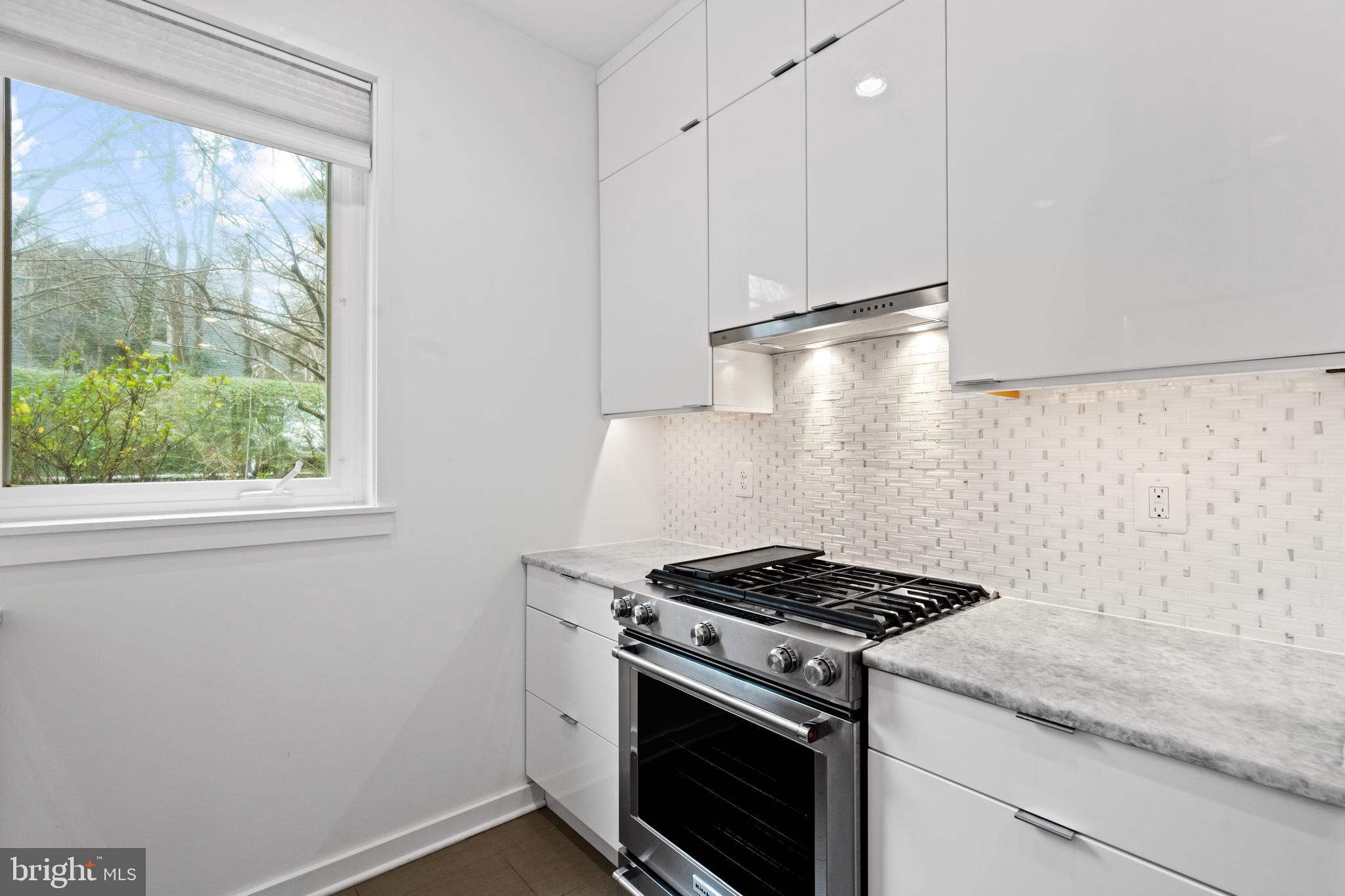 11440 Orchard Lane Reston, VA 20190 - Photo 11 of 51 Gallery Image 11