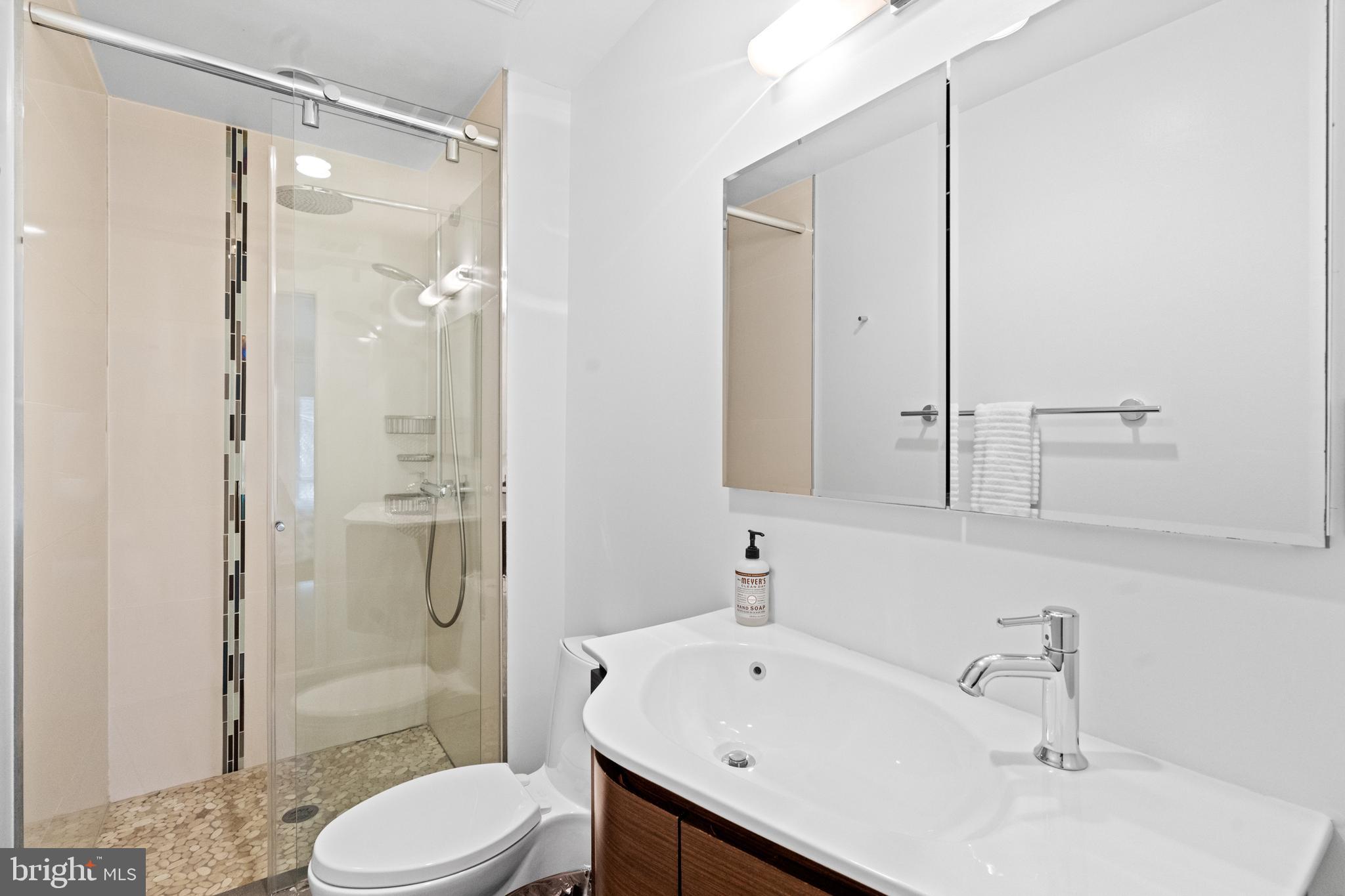 11440 Orchard Lane Reston, VA 20190 - Photo 24 of 51 Gallery Image 24