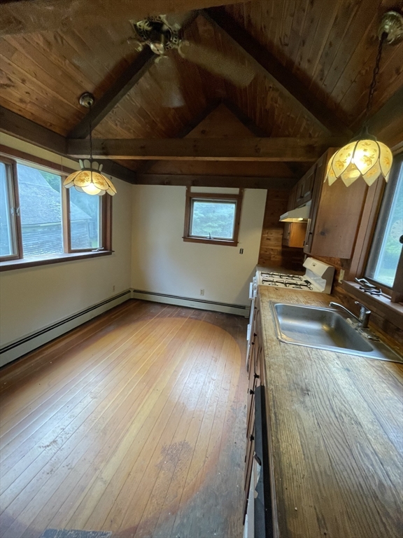 784 Pleasant Street Hanson, MA 02341 - Photo 7 of 16