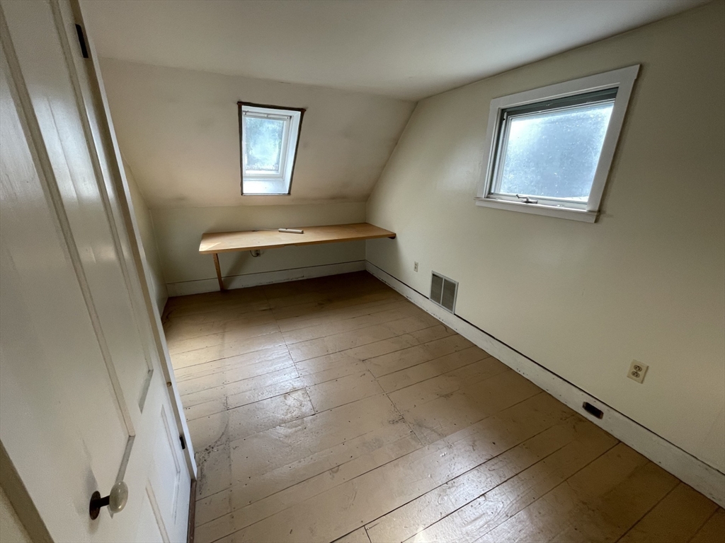 784 Pleasant Street Hanson, MA 02341 - Photo 8 of 16