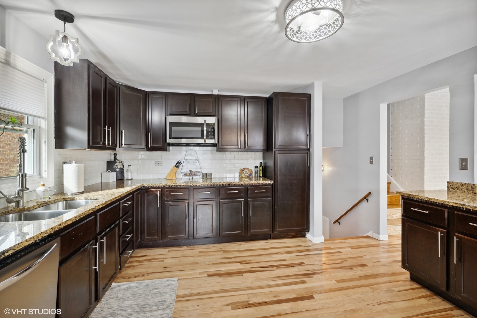 2558 5th Avenue North Riverside, IL 60546 - Photo 8 of 38