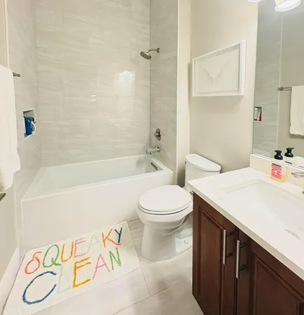 $3,500 | 6956 Julia Gardens Drive, Coconut Creek, FL 33073