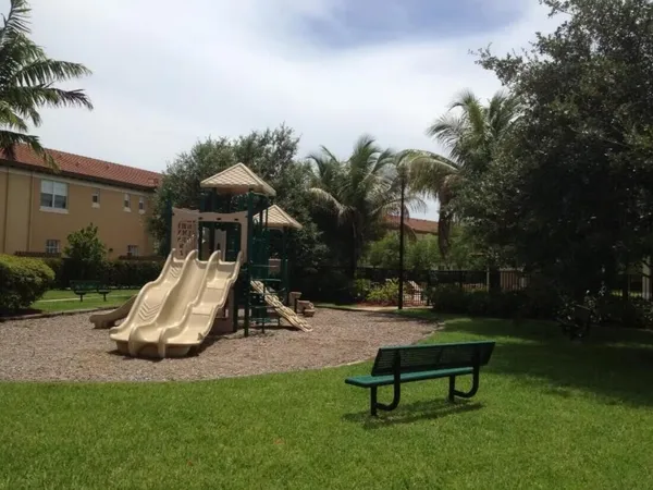 $3,500 | 6956 Julia Gardens Drive, Coconut Creek, FL 33073