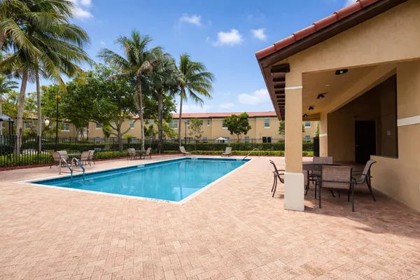 $3,500 | 6956 Julia Gardens Drive, Coconut Creek, FL 33073