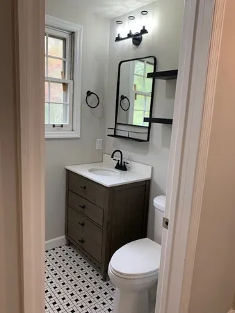 $529,999 | 760 McPherson Drive, Nashville, TN 37221