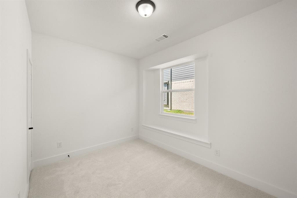 3718 Milwaukee Avenue Midlothian, TX 76065 - Photo 10 of 30
