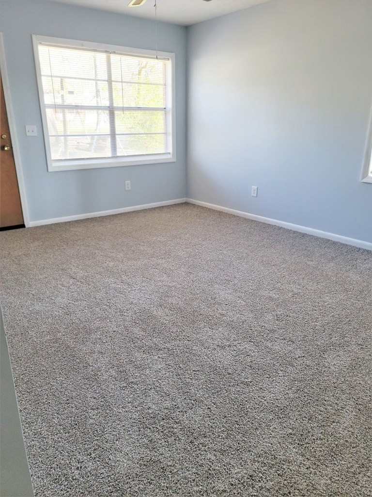 2855 Barbara Road Columbus, GA 31907 - Photo 6 of 17 an empty room with windows