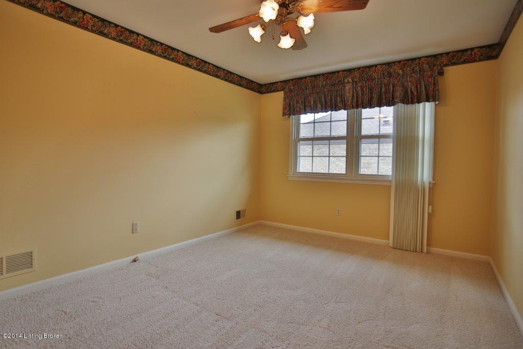 303 Moser Road Louisville, KY 40243 - Photo 26 of 38 JI0A4577