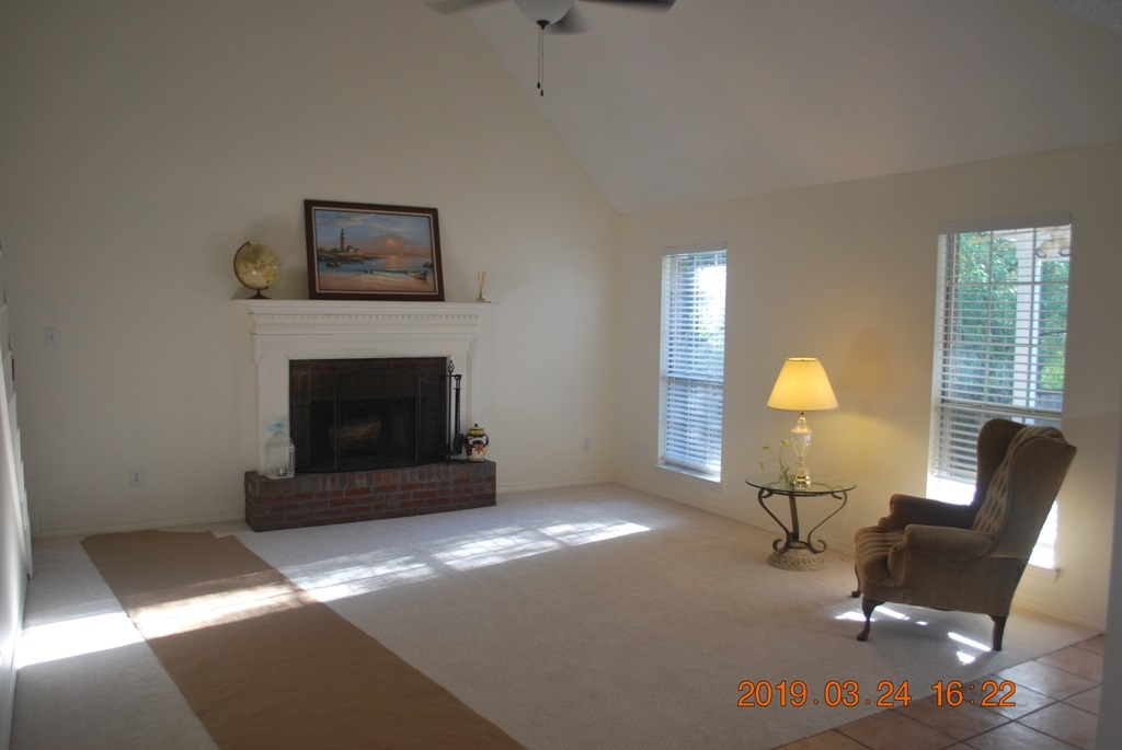 142 Robbins Boulevard Daphne, AL 36526 - Photo 7 of 39 Living Room