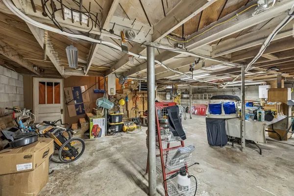 $200,000 | 108 King Drive East, Fayetteville, TN 37334