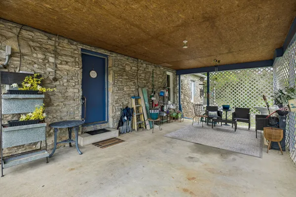 $200,000 | 108 King Drive East, Fayetteville, TN 37334