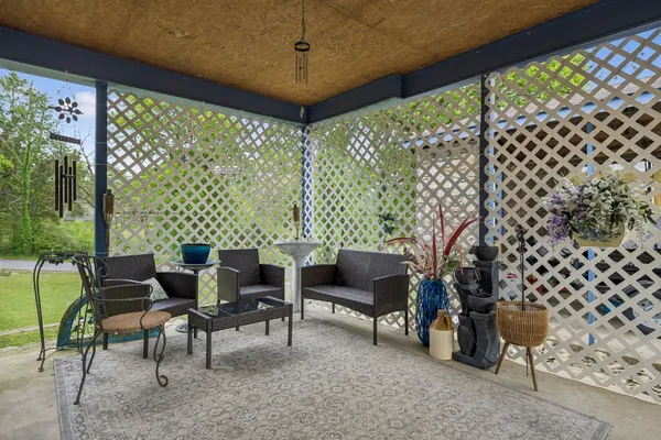 $200,000 | 108 King Drive East, Fayetteville, TN 37334