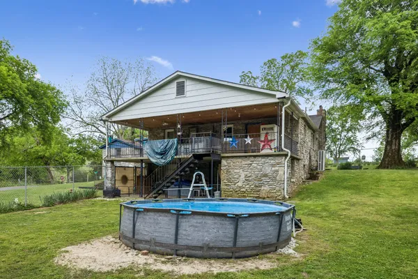 $200,000 | 108 King Drive East, Fayetteville, TN 37334