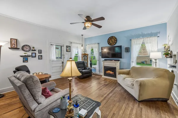 $200,000 | 108 King Drive East, Fayetteville, TN 37334