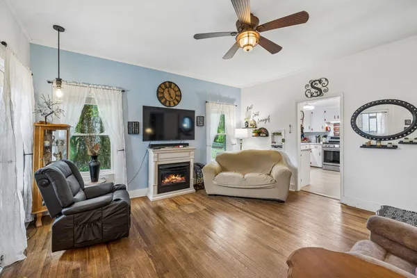 $200,000 | 108 King Drive East, Fayetteville, TN 37334