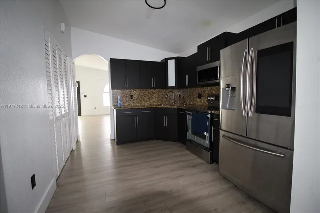 $3,300 | 3355 West 68th Street, Unit 150, Hialeah, FL 33018