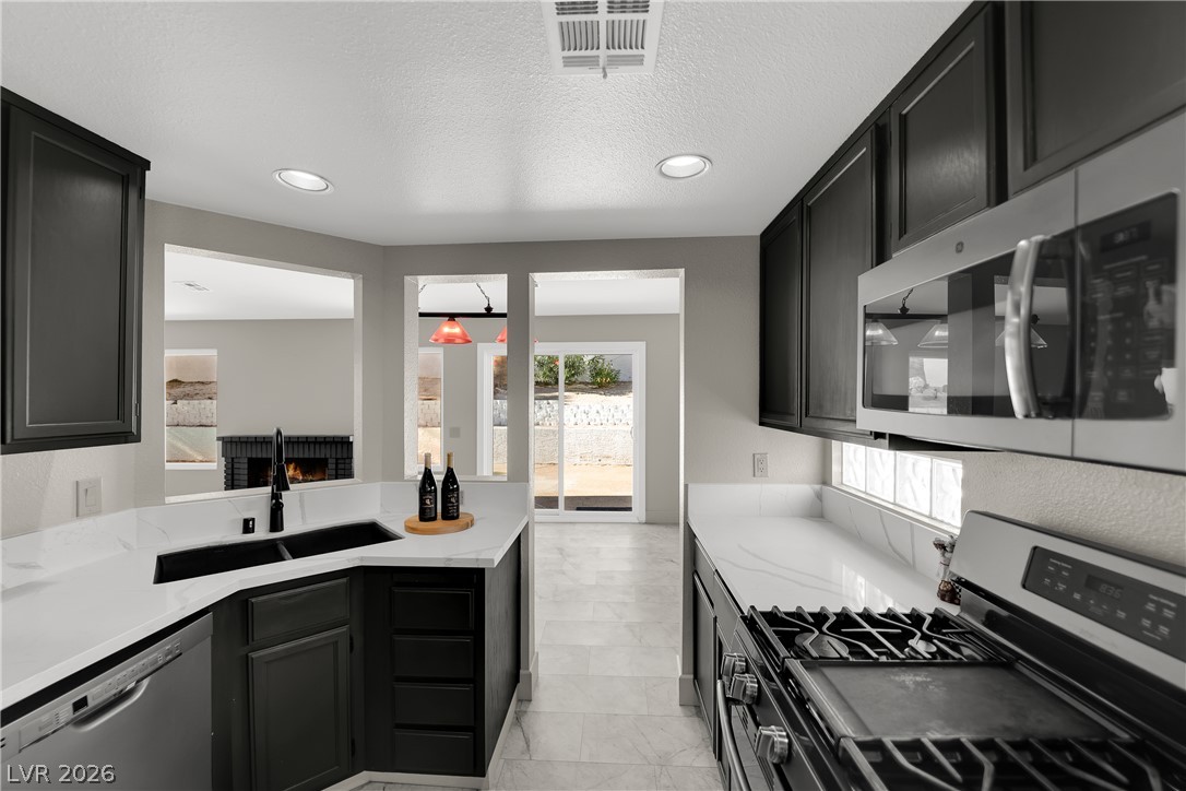 1433 Pathfinder Road Henderson, NV 89014 - Photo 11 of 35 Gallery Image 11