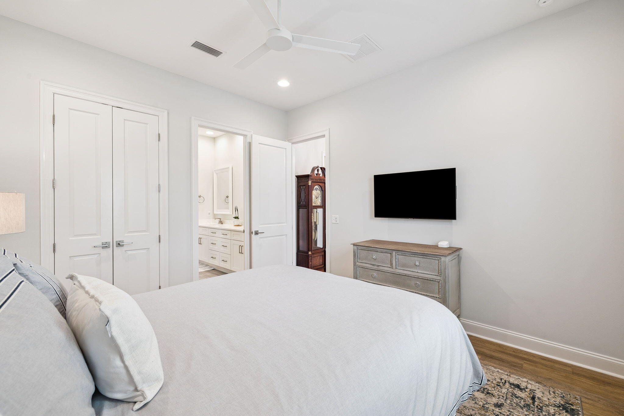 129 Suwannee Dr Inlet Beach Inlet Beach, FL 32461 - Photo 24 of 43 a bedroom with a bed and a flat screen tv