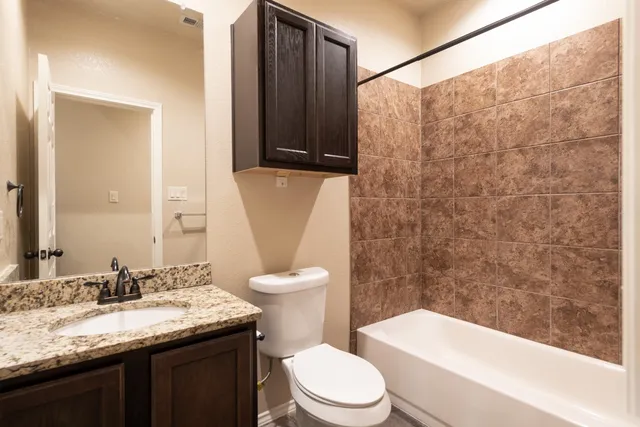 $1,550 | 448 Jack Rabbit Lane, Unit B, Buda, TX 78610