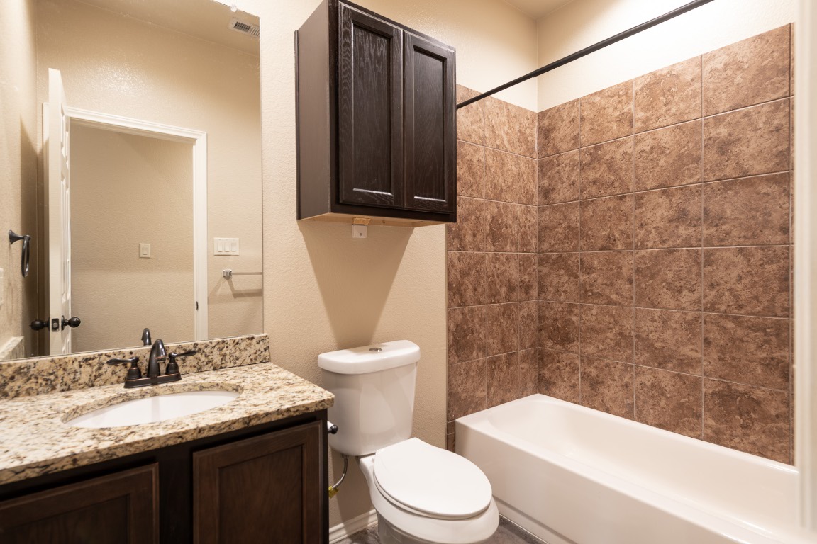 448 Jack Rabbit Lane, Unit B Buda, TX 78610 - Photo 15 of 19