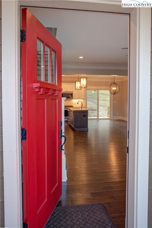 446 Ransom Street Blowing Rock, NC 28605 - Photo 5 of 25 Gallery Image 5
