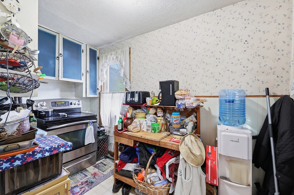 84 Middlefield Road Chester, MA 01011 - Photo 8 of 36 Gallery Image 8