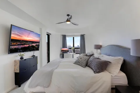 $369,900 | 500 East Grant Street, Unit 707, Minneapolis, MN 55404