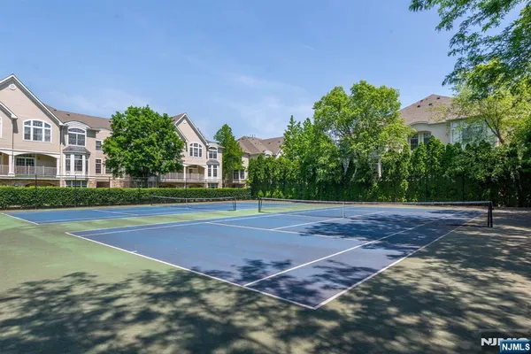 $689,000 | 204 Edmonton Court, Unit 67, Livingston, NJ 07039