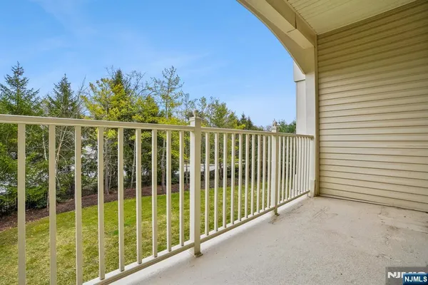 $689,000 | 204 Edmonton Court, Unit 67, Livingston, NJ 07039