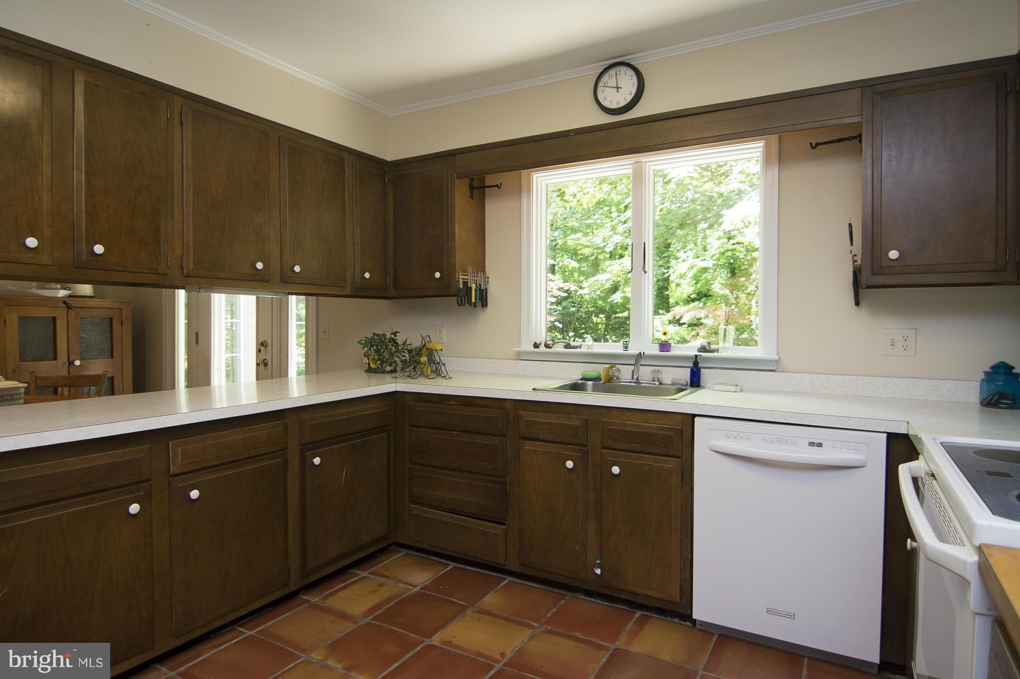 1606 Ridout Road Annapolis, MD 21409 - Photo 16 of 26 Kitchen