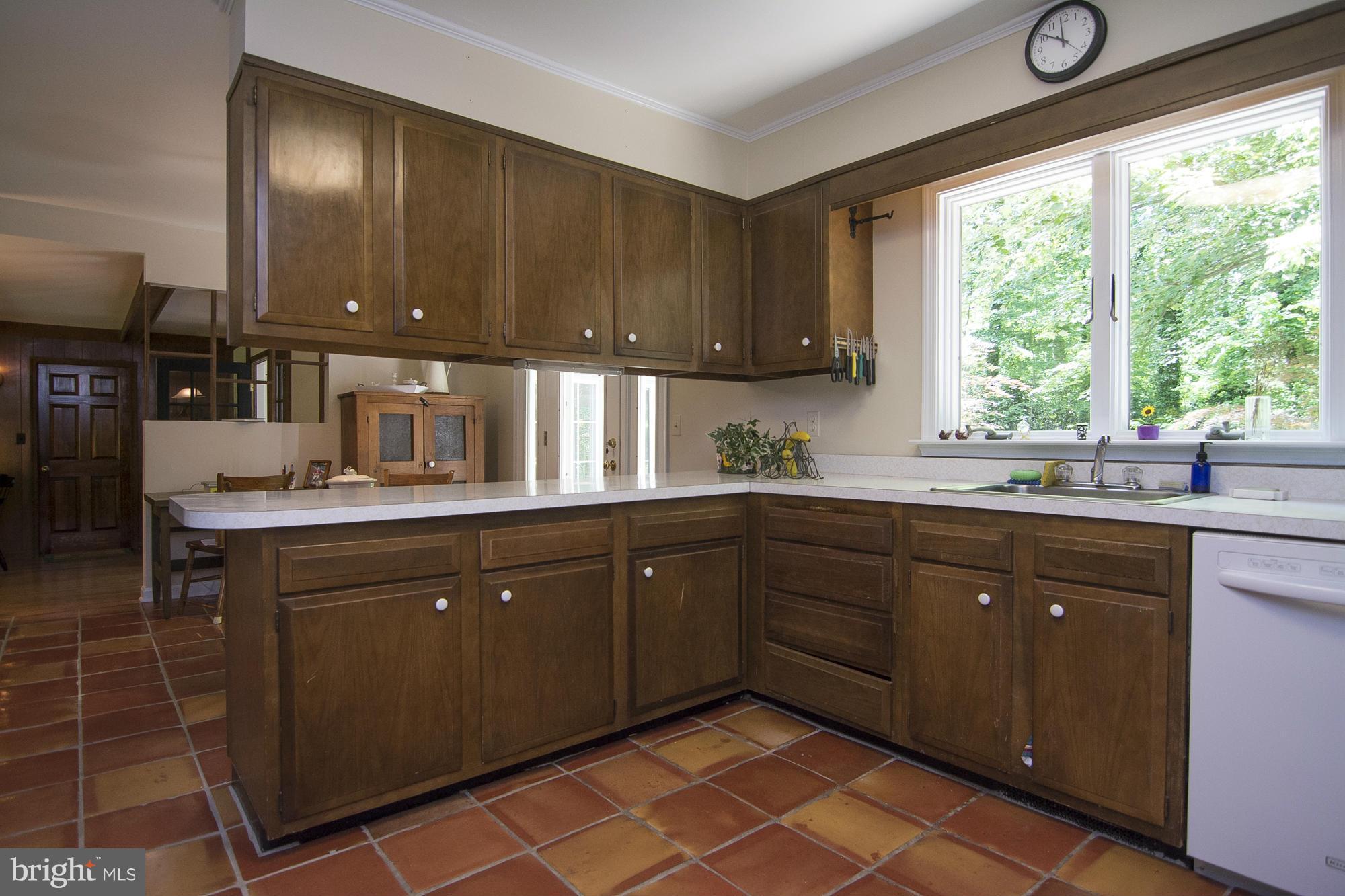 1606 Ridout Road Annapolis, MD 21409 - Photo 17 of 26 Kitchen