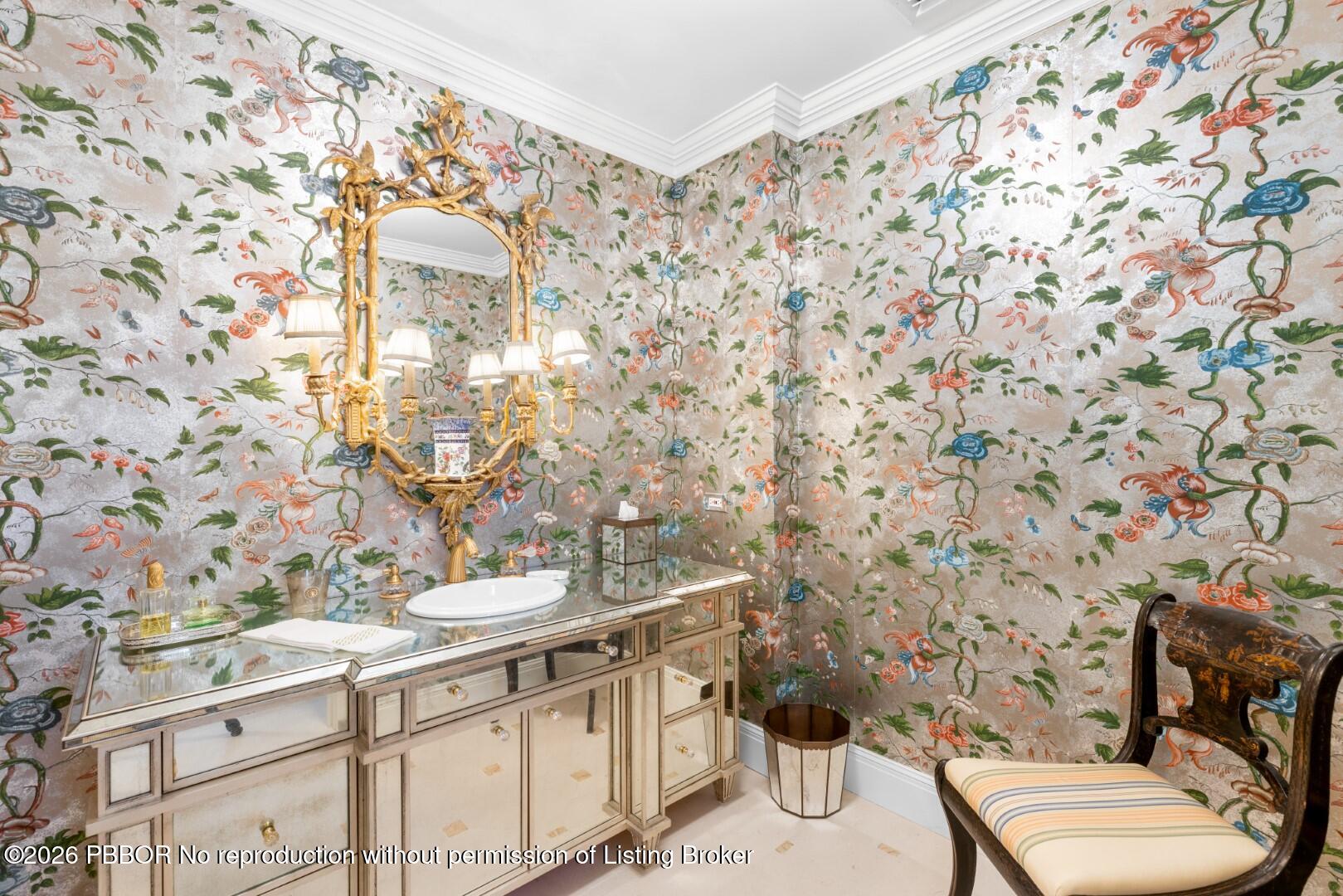 320 El Vedado Road Palm Beach, FL 33480 - Photo 32 of 86 Powder Room