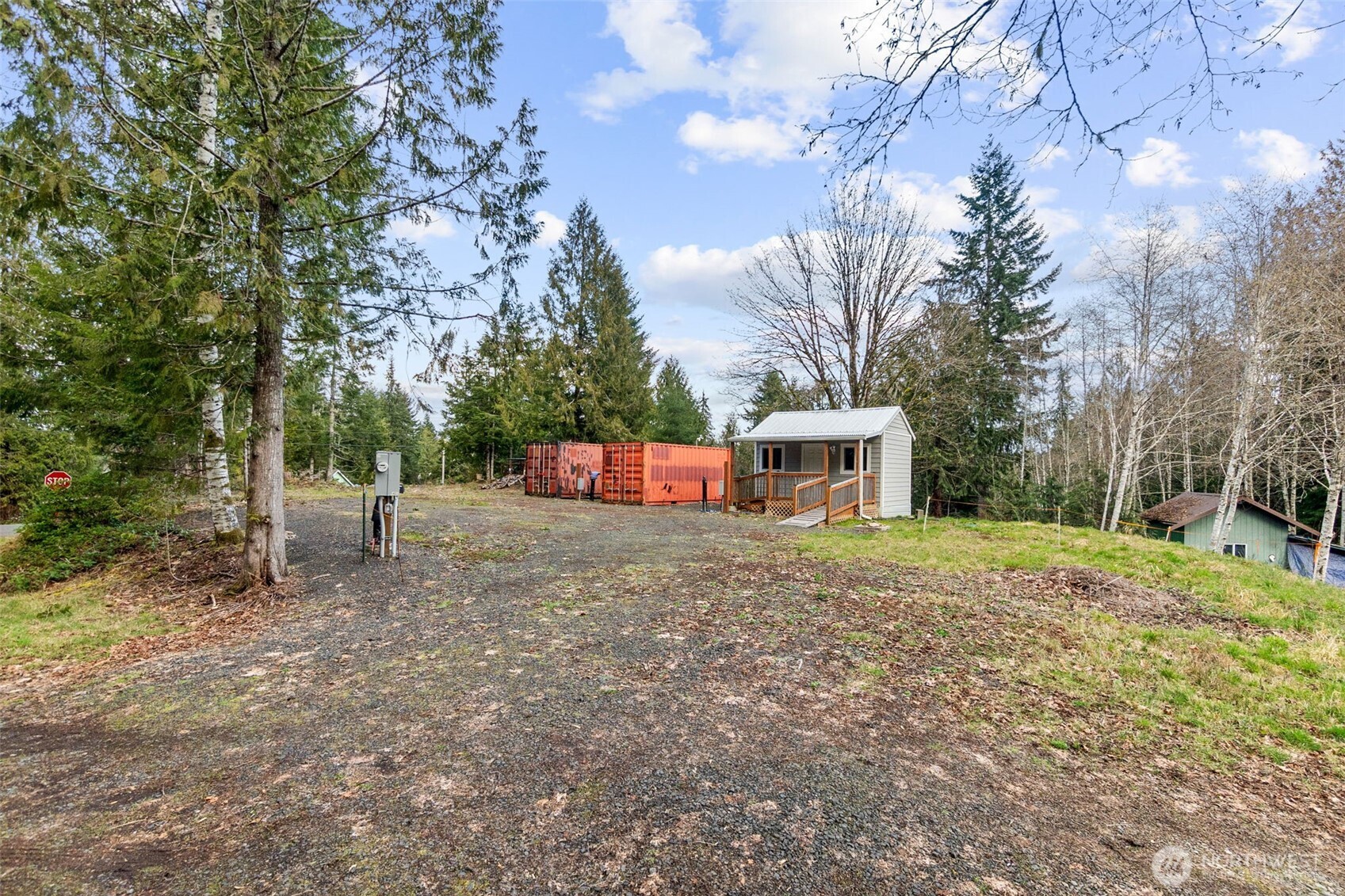 21 West Prairie Loop Road Elma, WA 98541 - Photo 39 of 40 a house view with a outdoor space