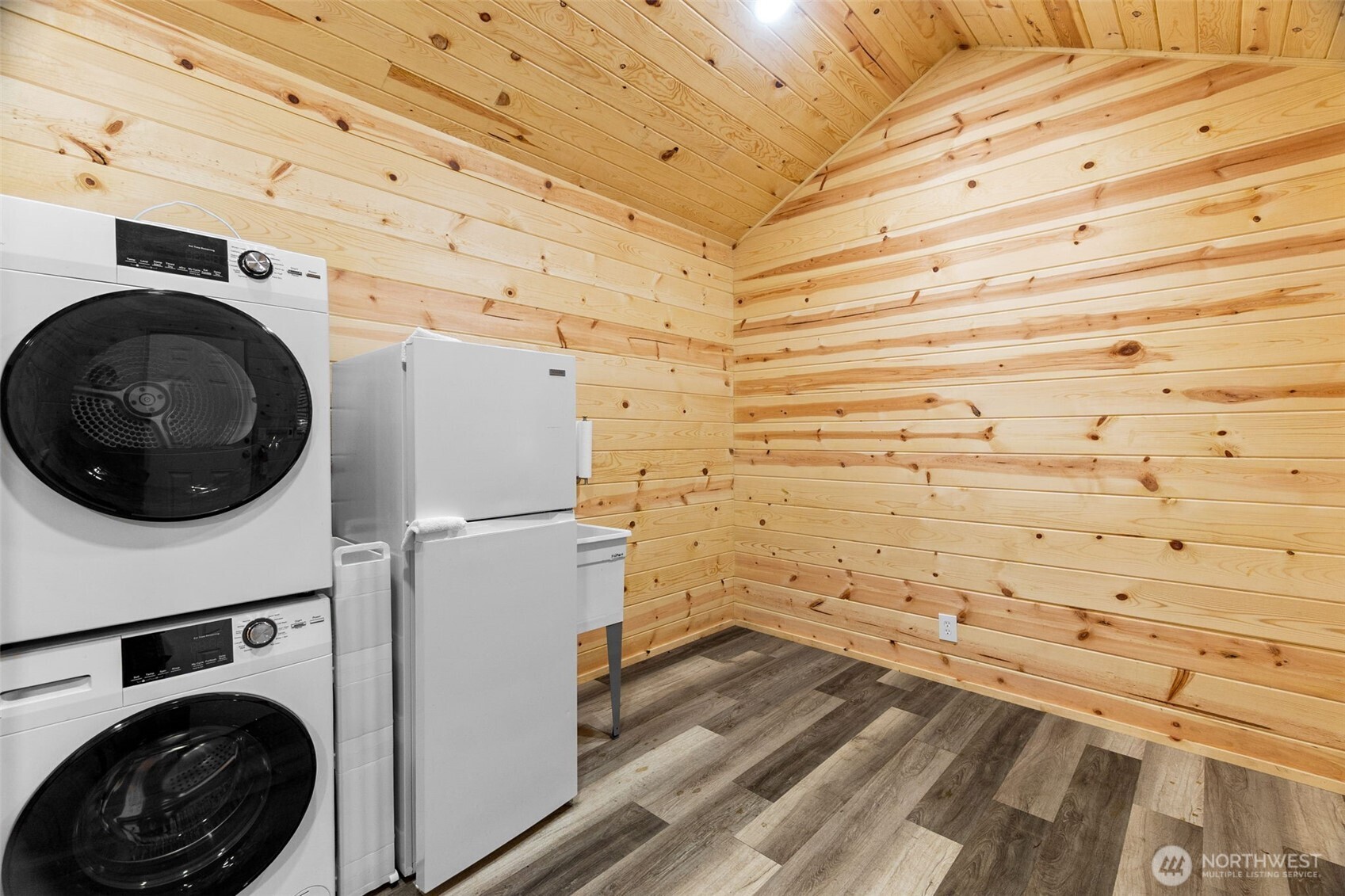 21 West Prairie Loop Road Elma, WA 98541 - Photo 6 of 40 a view of a storage & utility room with a washer dryer