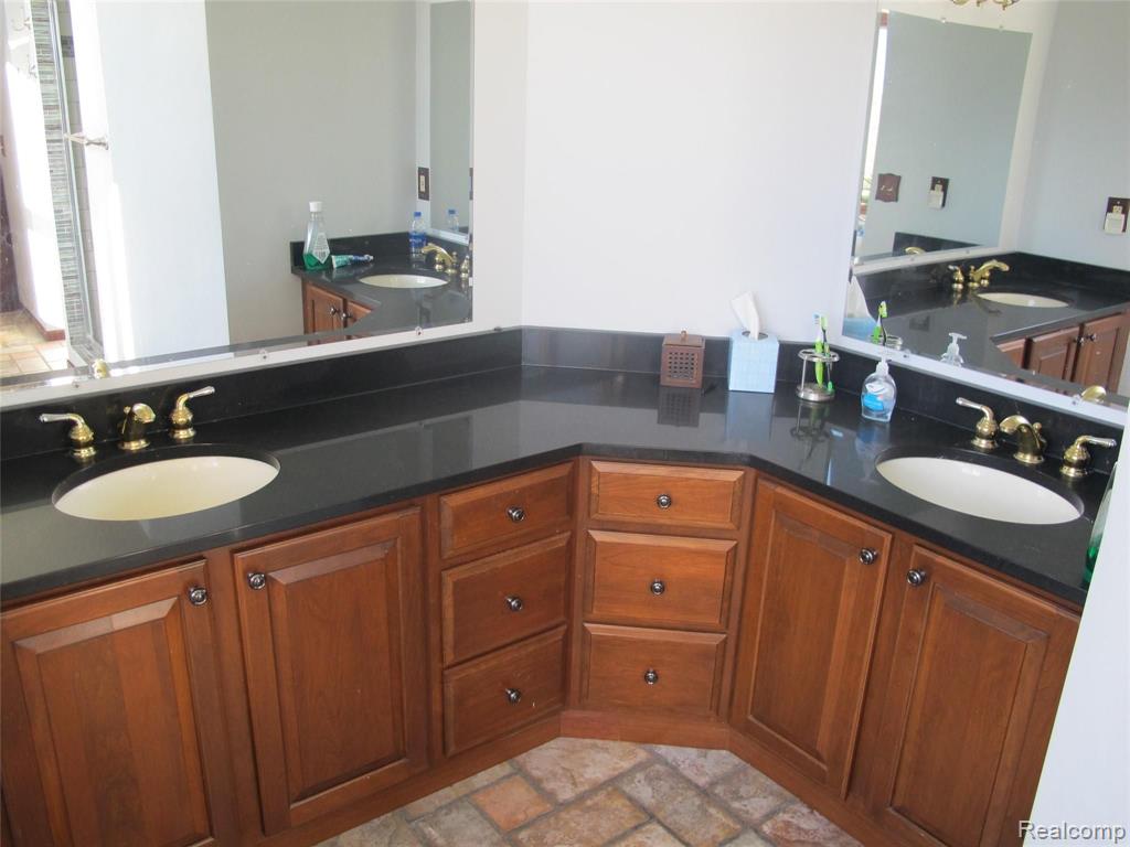 5366 East Dodge Road Mount Morris, MI 48458 - Photo 21 of 41