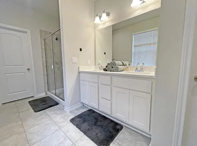 $2,500 | 7516 Saginaw Drive, Manor, TX 78653