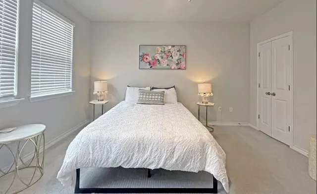 $2,500 | 7516 Saginaw Drive, Manor, TX 78653