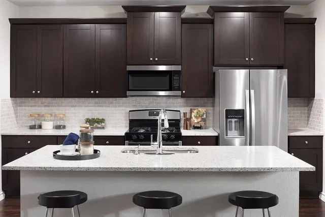 $2,500 | 7516 Saginaw Drive, Manor, TX 78653