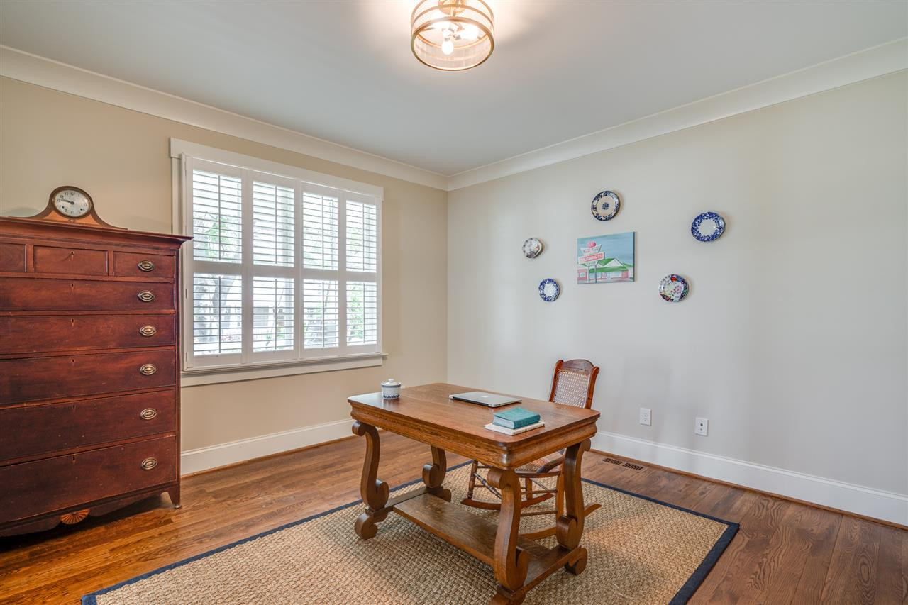 518 Peebles Street Raleigh, NC 27608 - Photo 6 of 30 Photo 6