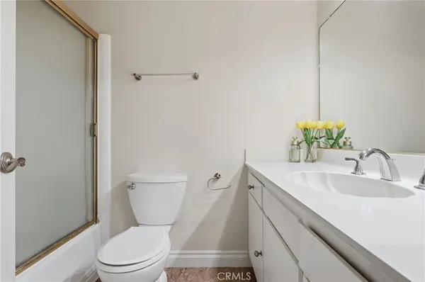 $630,000 | 125 South Sierra Madre Boulevard, Unit 104, Pasadena, CA 91107