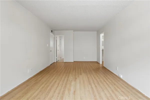 $630,000 | 125 South Sierra Madre Boulevard, Unit 104, Pasadena, CA 91107